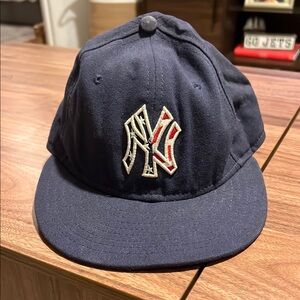 New York Yankees American Flag 4th of July Navy Blue Cap